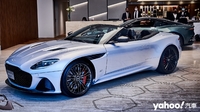 強悍亦是風華絕代的展現！2020 Aston Martin DBS Superleggera Volante優美登場！