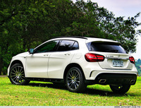 三芒入門跨界小玩咖！MERCEDES-BENZ GLA 200 White Art Edition(14p)