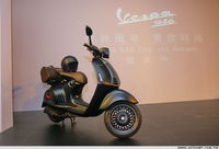 碰上原創!! 全球限量VESPA 946 Emporio Armani珍稀抵台(10p)