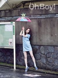 一双好腿！f(x)Krystal写真 美颜细嫩流口水[10P]