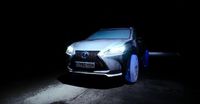 Lexus NX 換胎居然用冰塊輪胎 [4P]